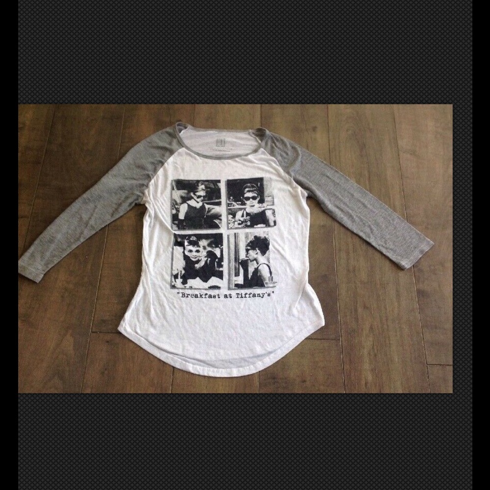 VTG 1985 RCN BREAKFAST AT TIFFANIES BASEBALL TEE L